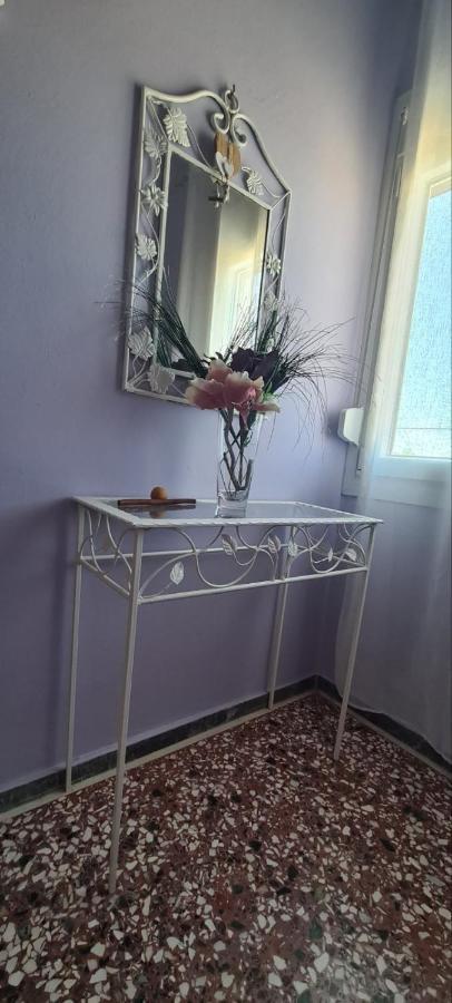 Μοντέρνα Εξοχική Κατοικία Στην Κωμη Komi  Bagian luar foto