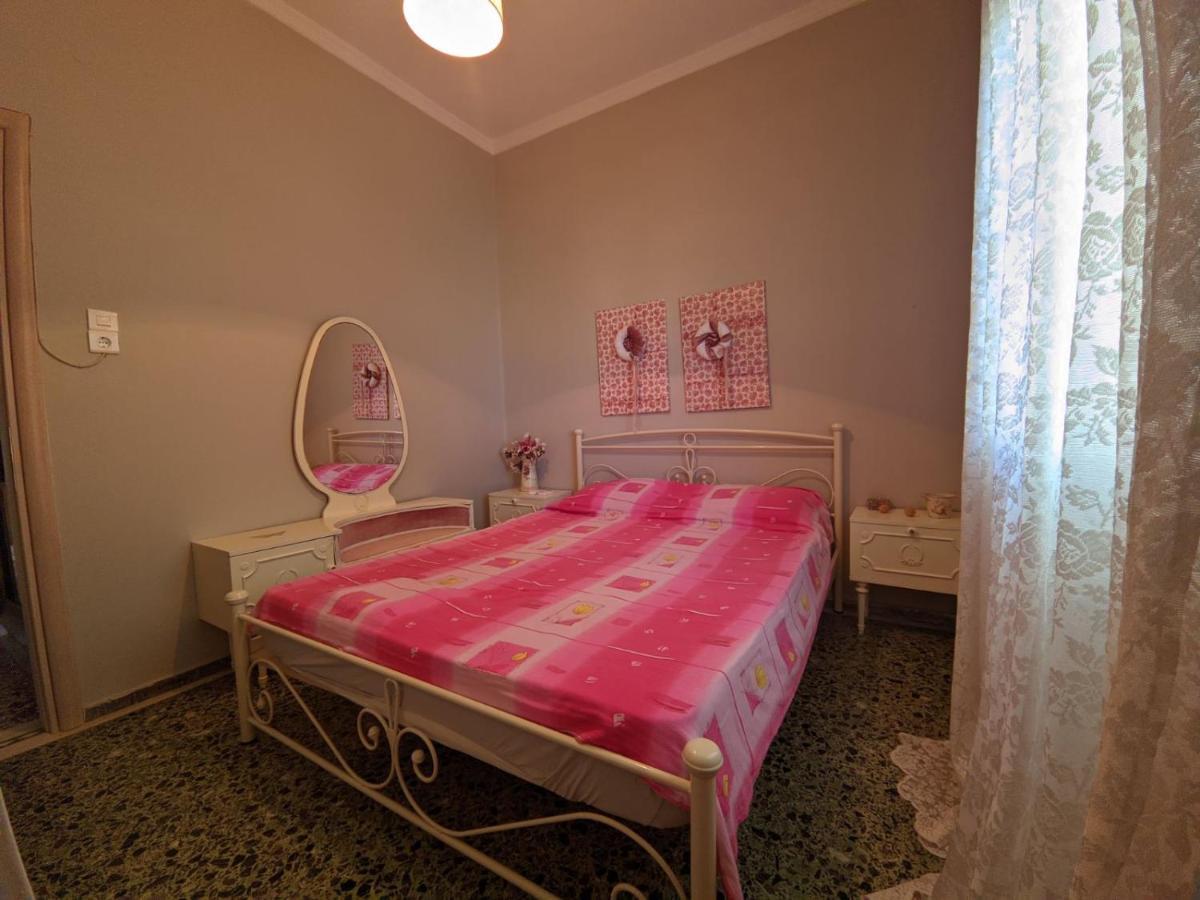Μοντέρνα Εξοχική Κατοικία Στην Κωμη Komi  Bagian luar foto